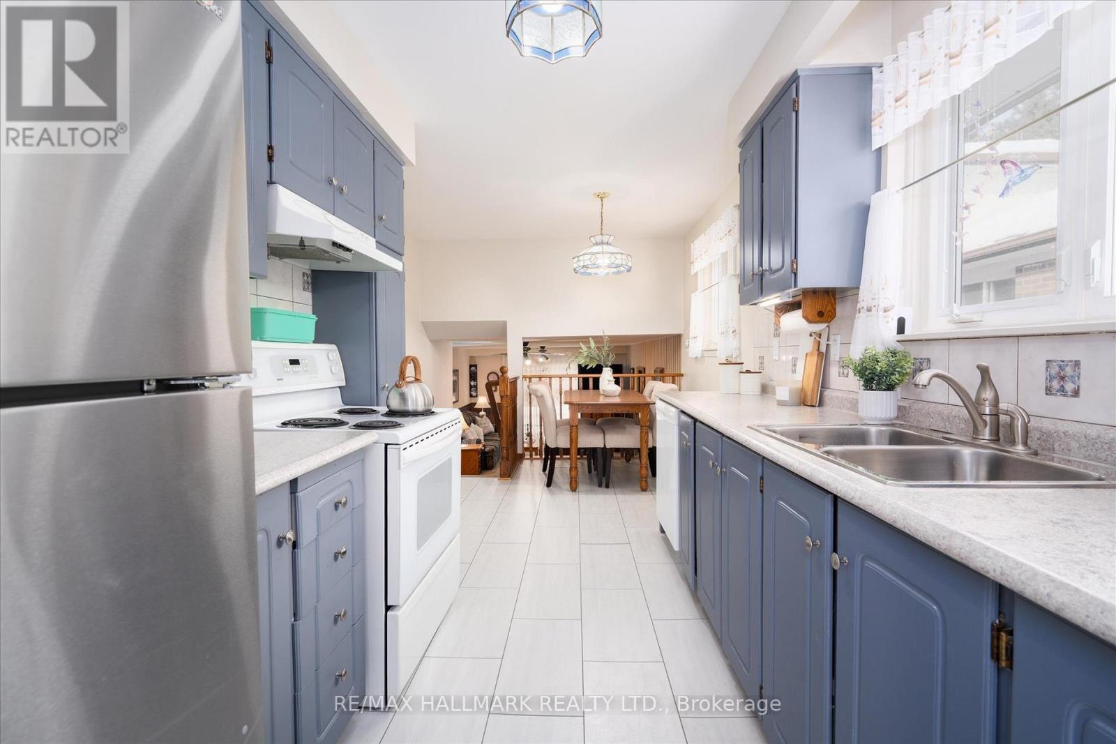 10 Briarbluff Avenue, Toronto, Ontario  M1E 3H3 - Photo 10 - E12753968