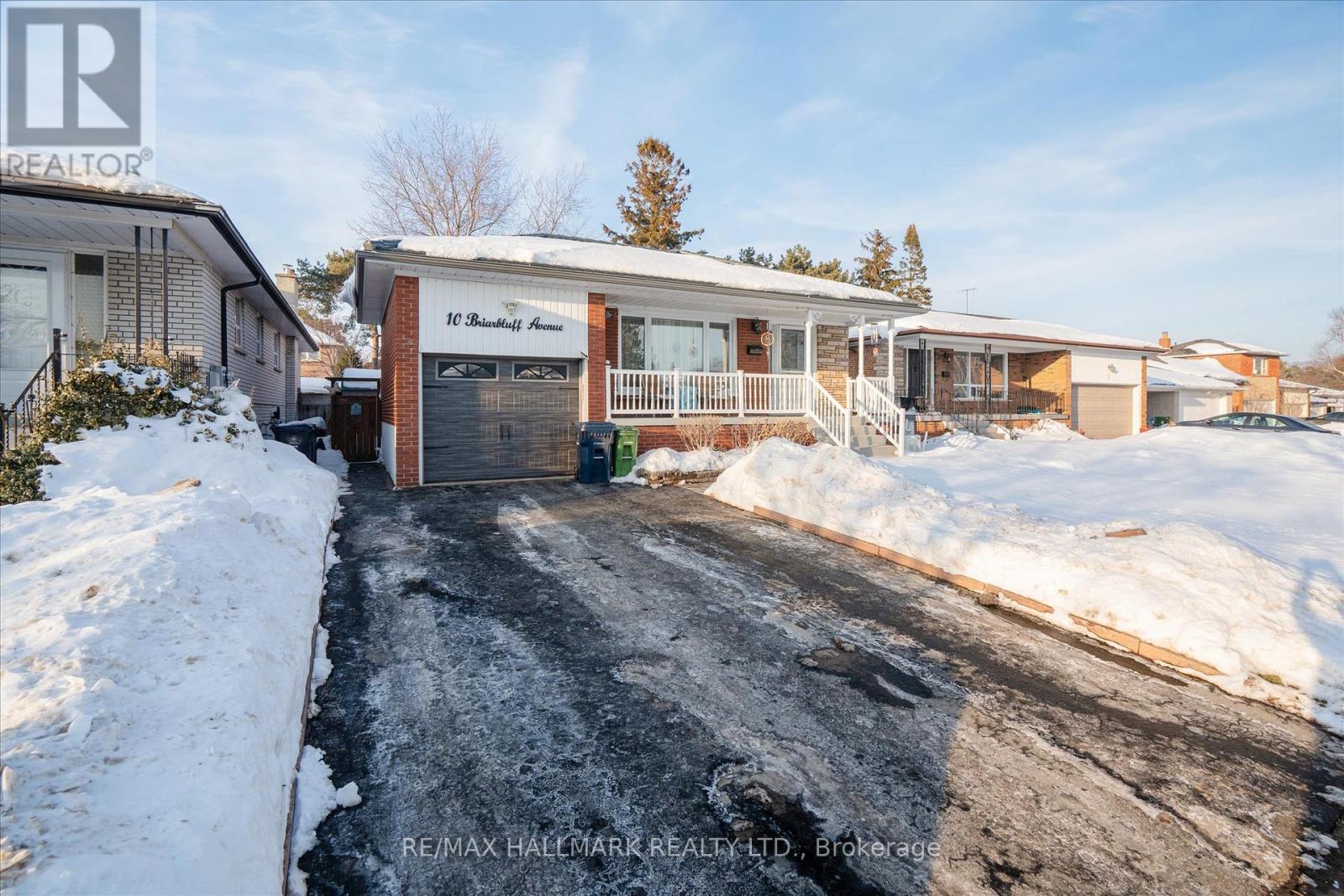 10 Briarbluff Avenue, Toronto, Ontario  M1E 3H3 - Photo 2 - E12753968