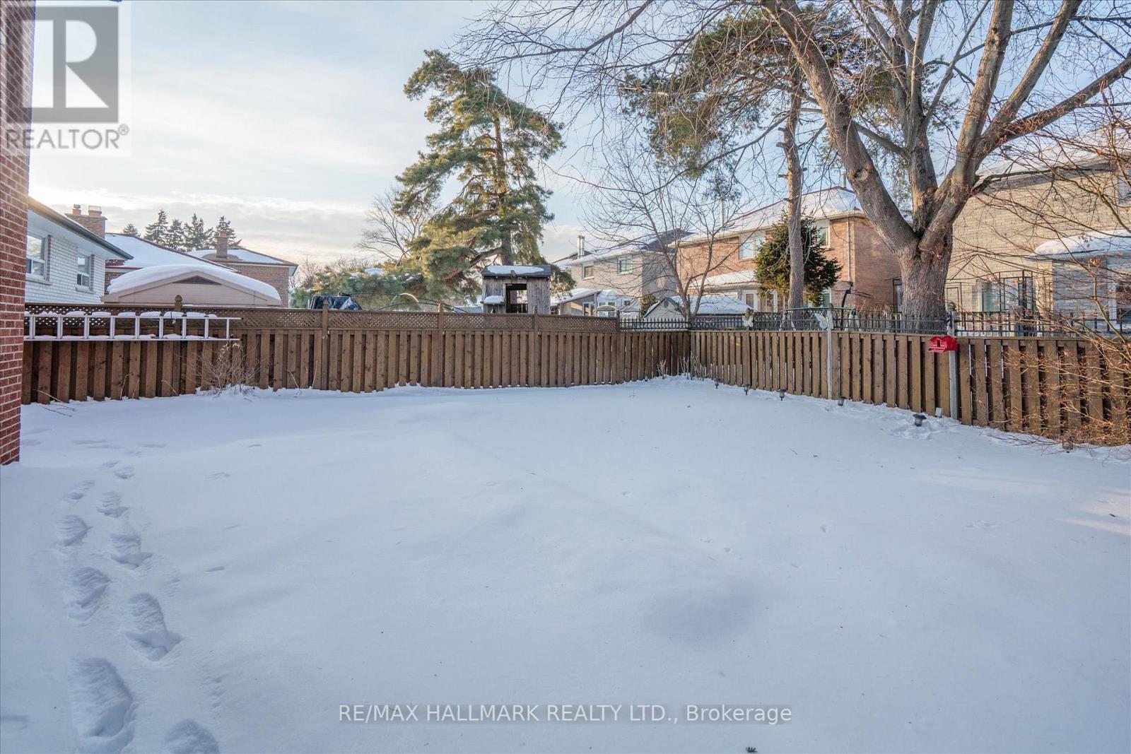 10 Briarbluff Avenue, Toronto, Ontario  M1E 3H3 - Photo 32 - E12753968