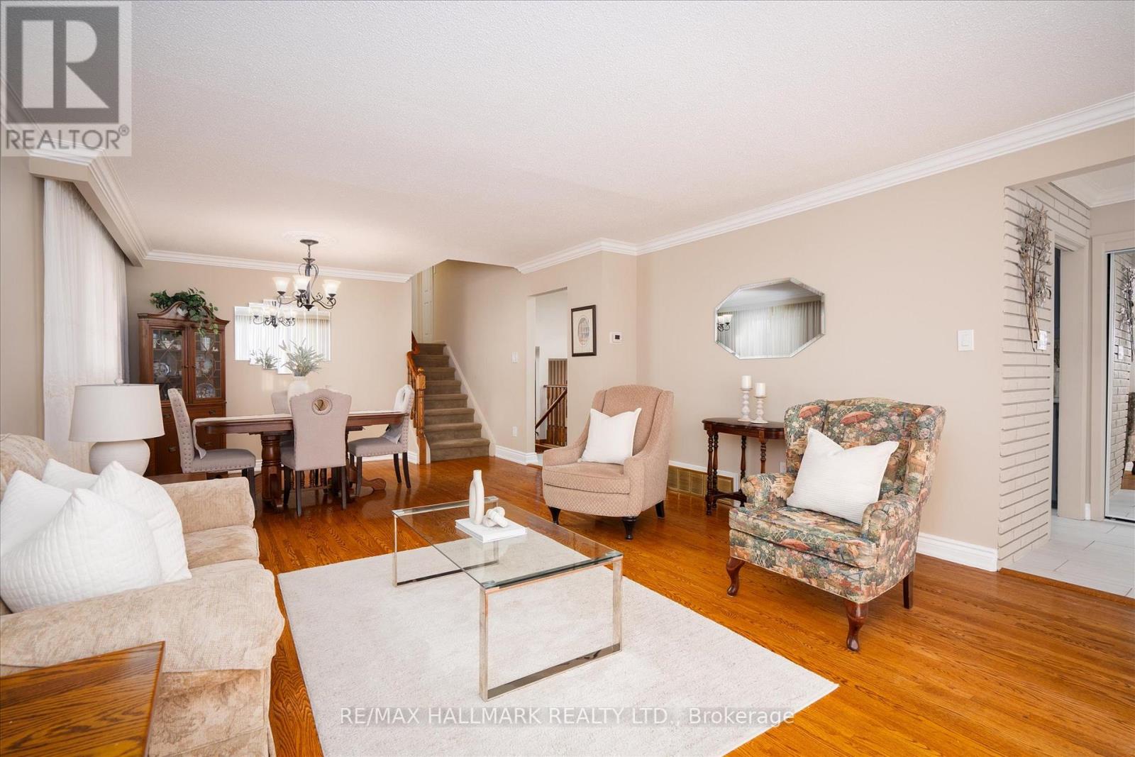 10 Briarbluff Avenue, Toronto, Ontario  M1E 3H3 - Photo 6 - E12753968