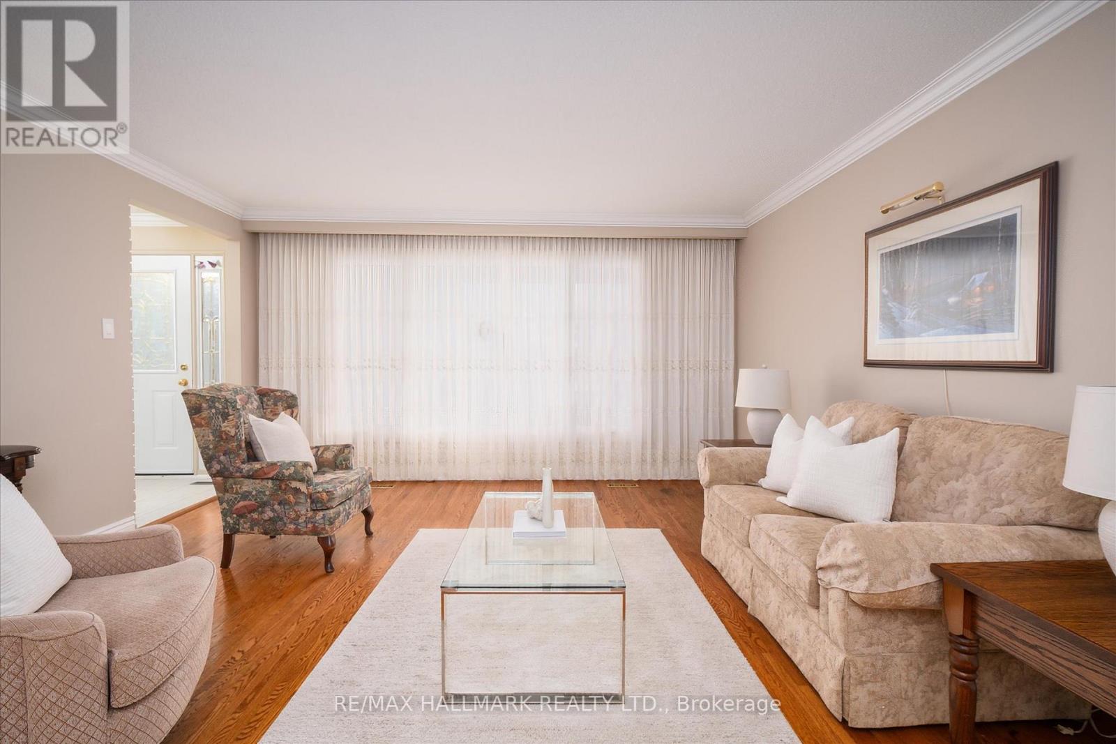 10 Briarbluff Avenue, Toronto, Ontario  M1E 3H3 - Photo 7 - E12753968