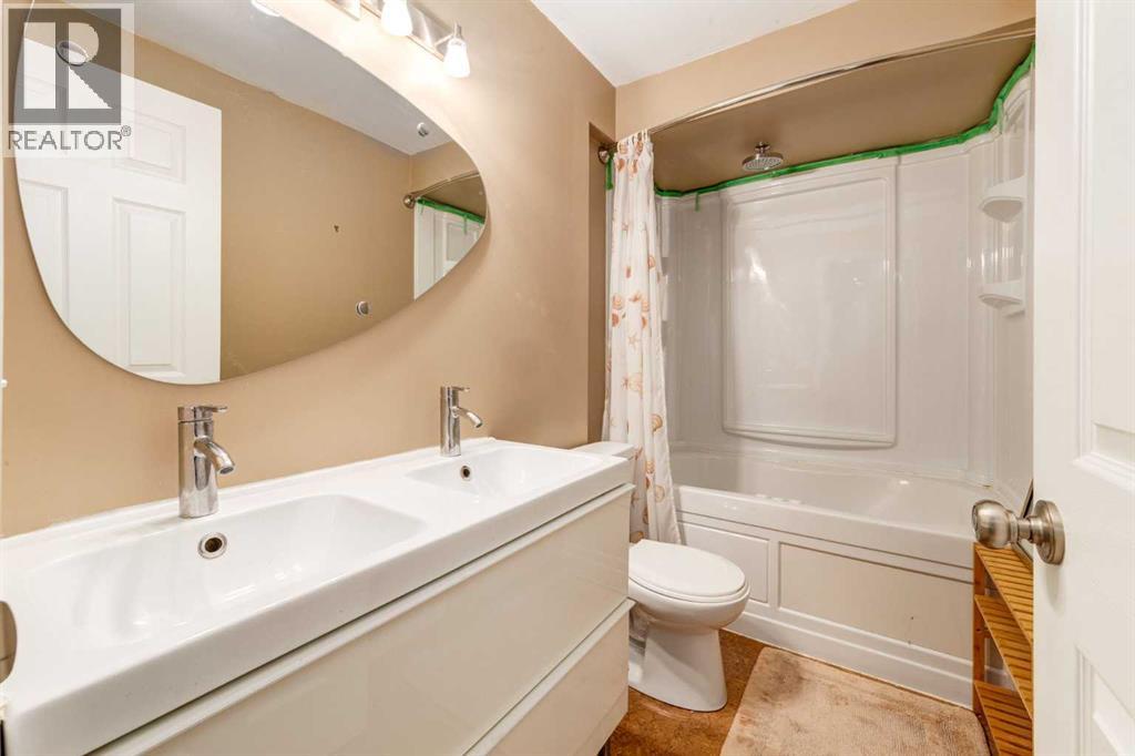 191 Panamount Heights Nw, Calgary, Alberta  T3K 5T3 - Photo 46 - A2268005