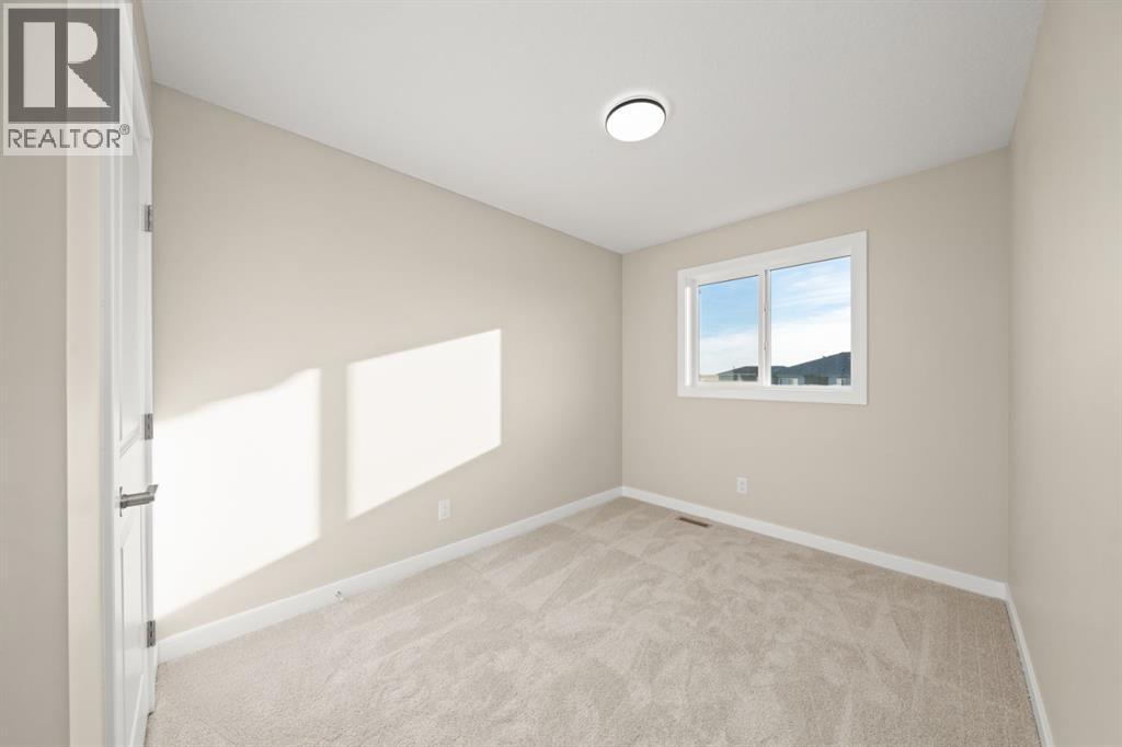 29 Sora Gate Se, Calgary, Alberta  T3S 0M6 - Photo 8 - A2274826
