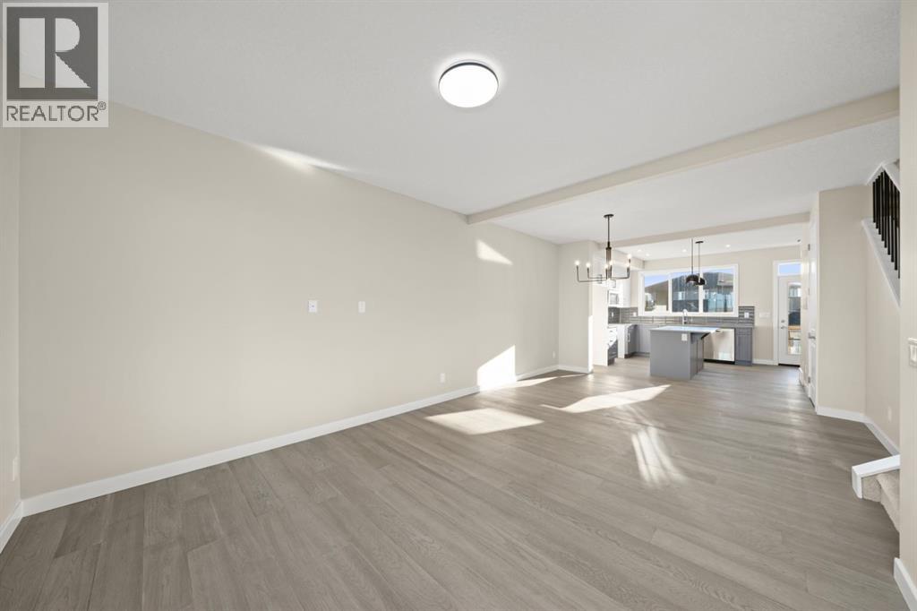 29 Sora Gate Se, Calgary, Alberta  T3S 0M6 - Photo 4 - A2274826