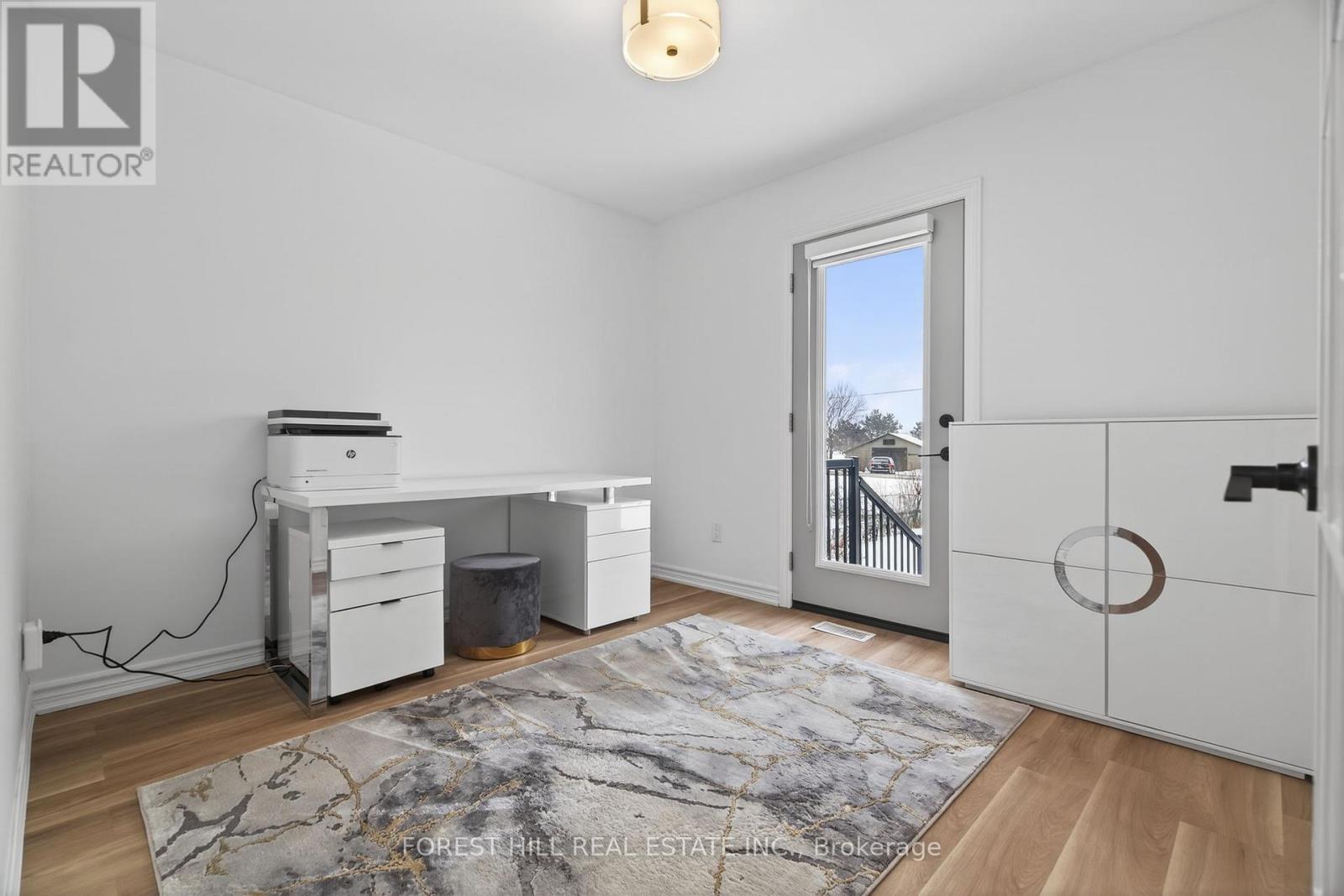 55 Townsend Avenue, Bradford West Gwillimbury, Ontario  L3Z 1X9 - Photo 13 - N12753904