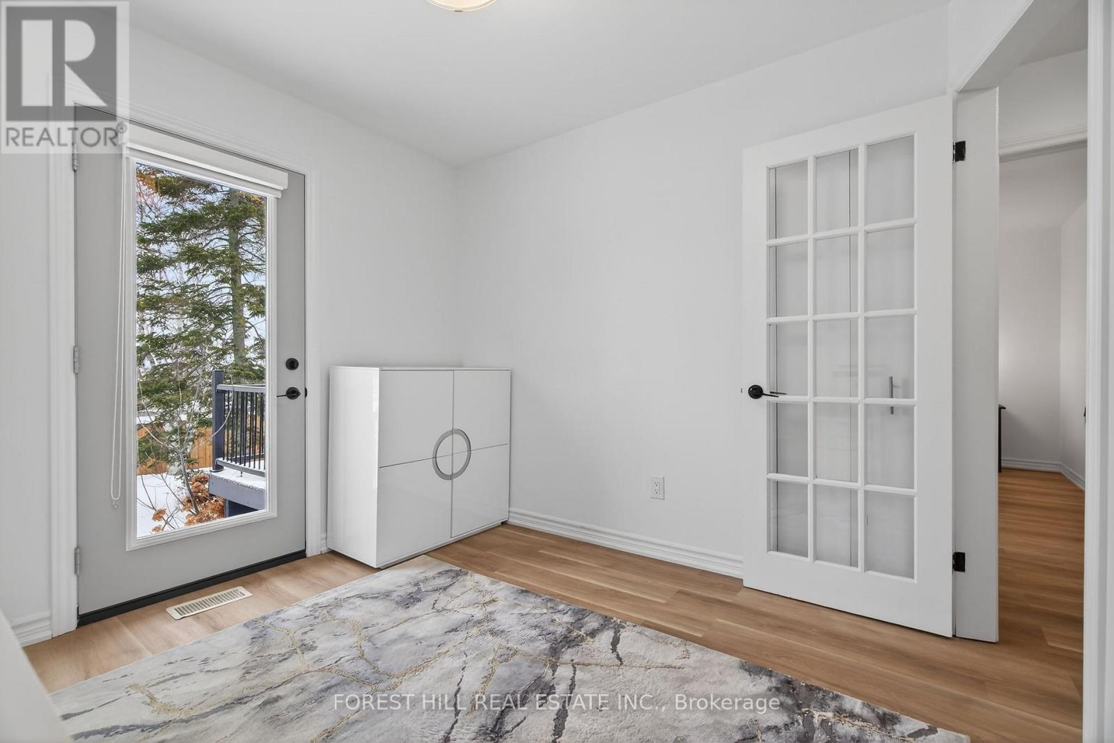 55 Townsend Avenue, Bradford West Gwillimbury, Ontario  L3Z 1X9 - Photo 14 - N12753904