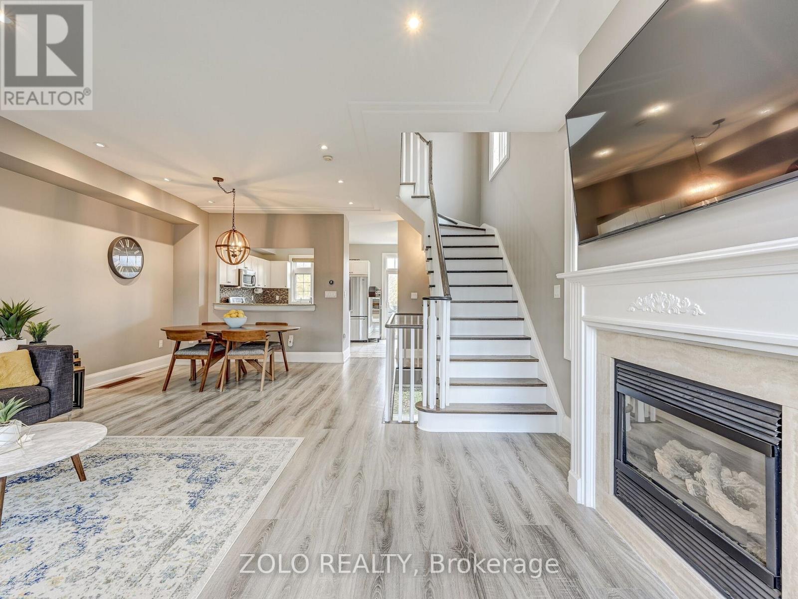 8 Burgon Place, Aurora, Ontario  L4G 7Y2 - Photo 15 - N12753926