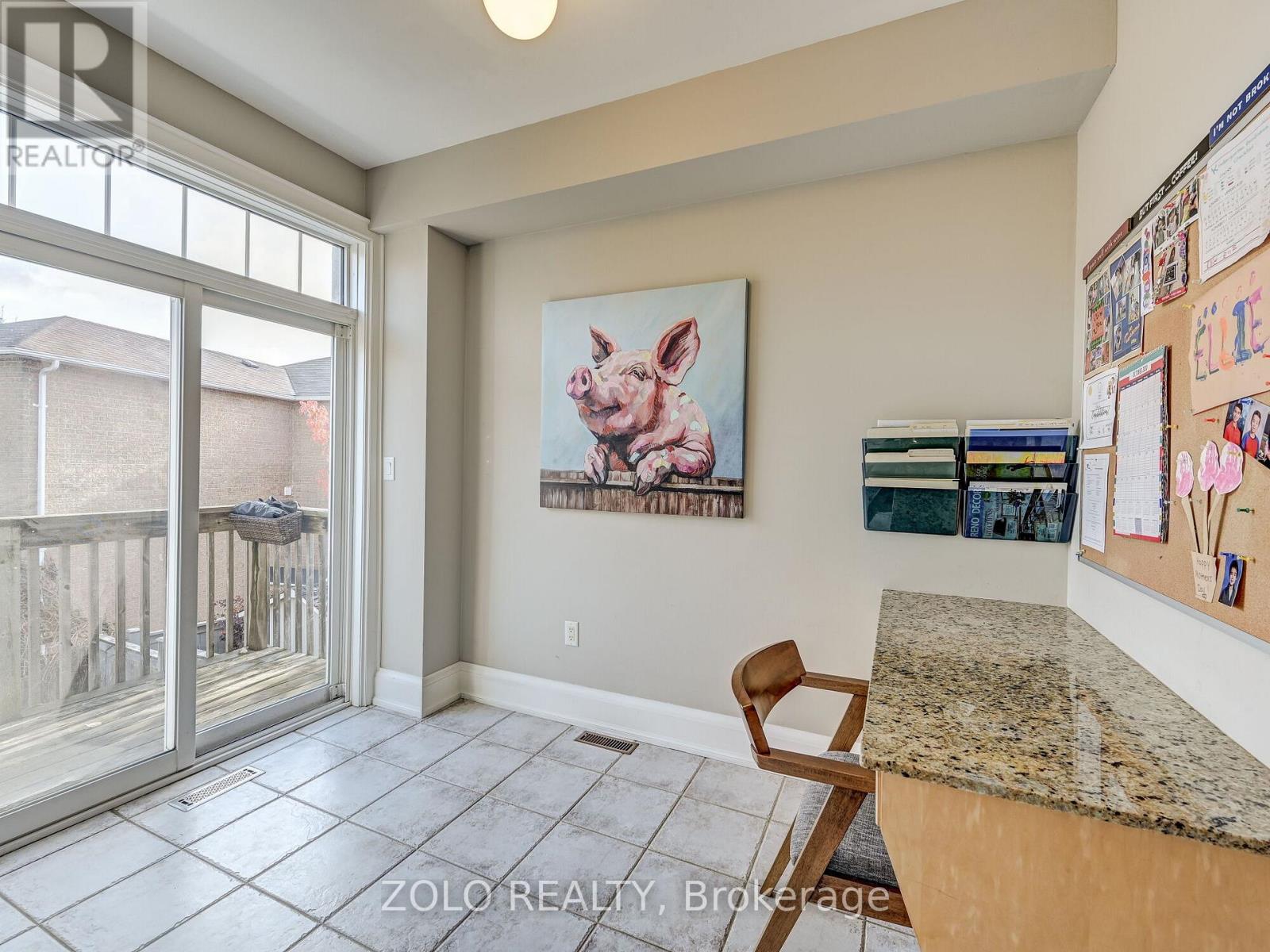 8 Burgon Place, Aurora, Ontario  L4G 7Y2 - Photo 22 - N12753926