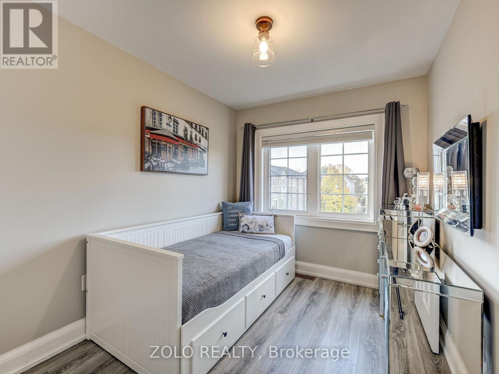 8 Burgon Place, Aurora, Ontario  L4G 7Y2 - Photo 31 - N12753926