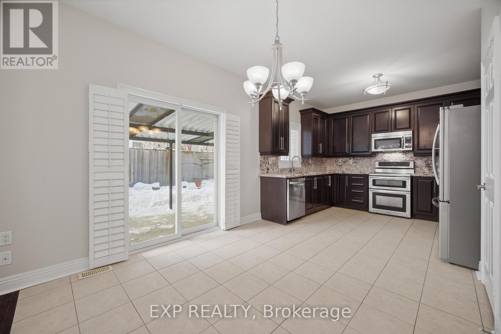 94 Kingsview Drive, Vaughan, Ontario  L4H 3A2 - Photo 15 - N12754020