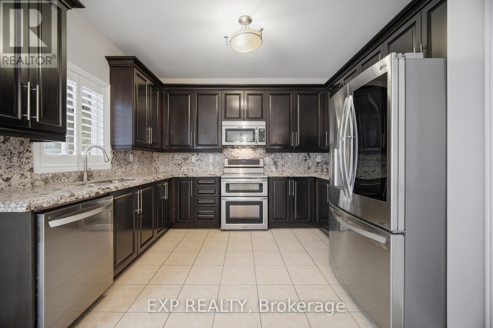 94 Kingsview Drive, Vaughan, Ontario  L4H 3A2 - Photo 16 - N12754020