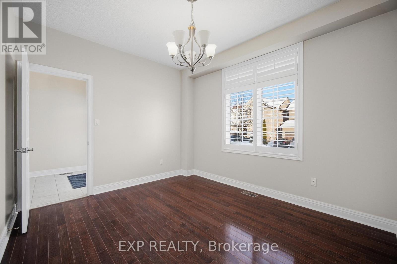 94 Kingsview Drive, Vaughan, Ontario  L4H 3A2 - Photo 19 - N12754020