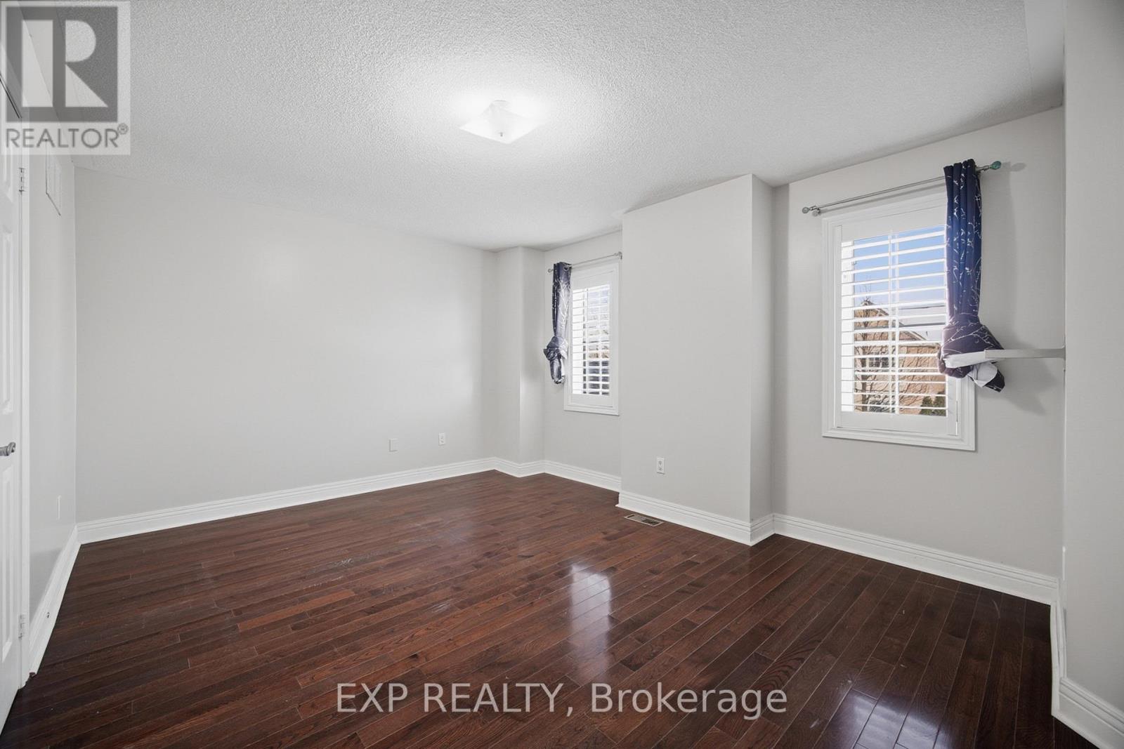 94 Kingsview Drive, Vaughan, Ontario  L4H 3A2 - Photo 28 - N12754020