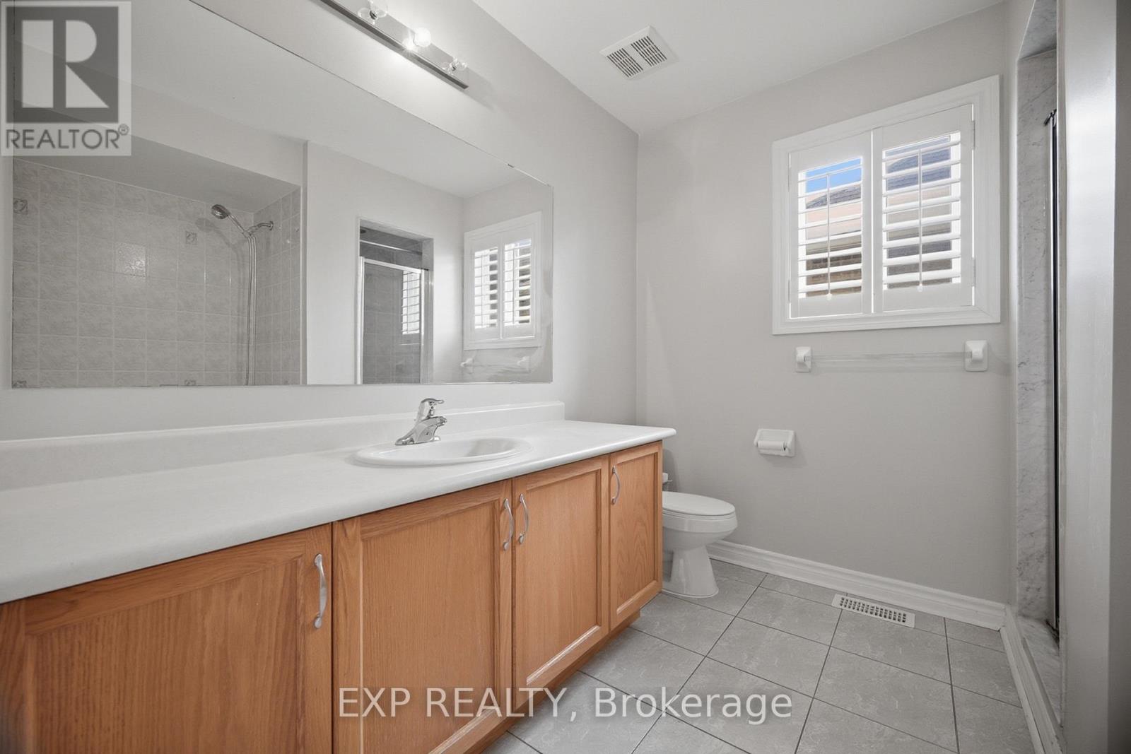 94 Kingsview Drive, Vaughan, Ontario  L4H 3A2 - Photo 33 - N12754020