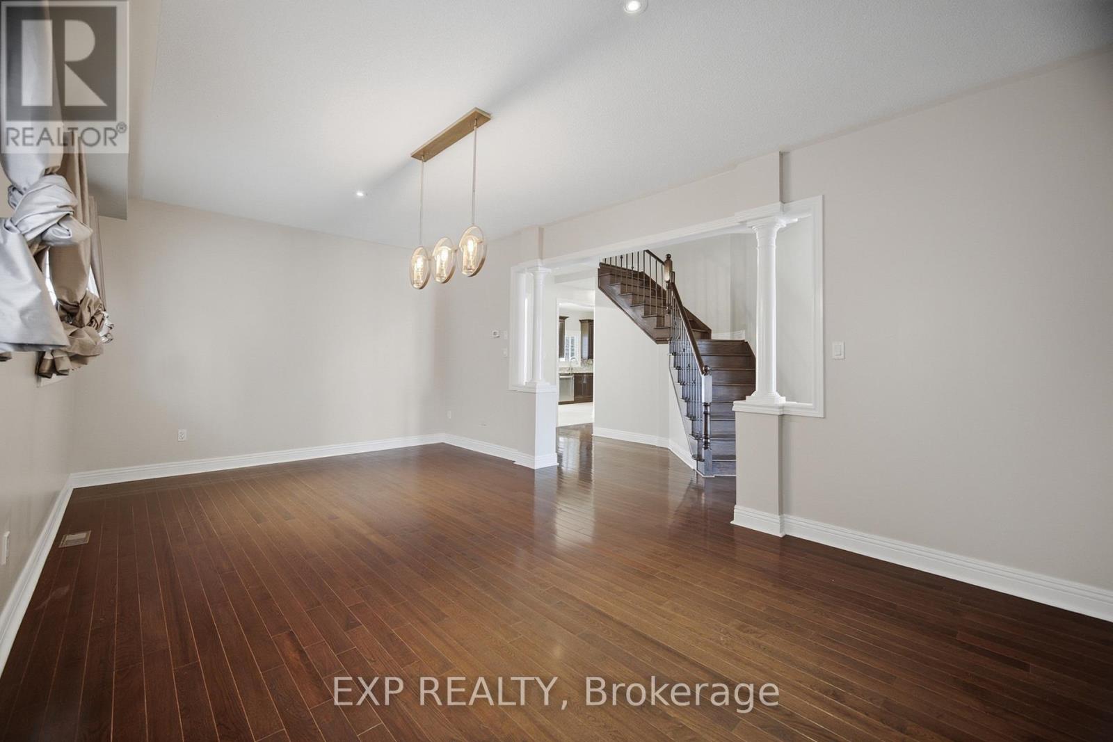 94 Kingsview Drive, Vaughan, Ontario  L4H 3A2 - Photo 9 - N12754020