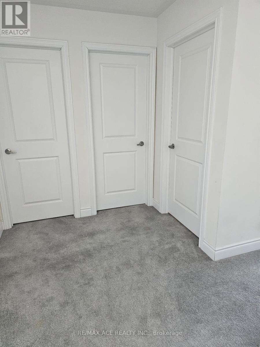 37 Union Boulevard, Wasaga Beach, Ontario  L9Z 0M6 - Photo 4 - S12753902