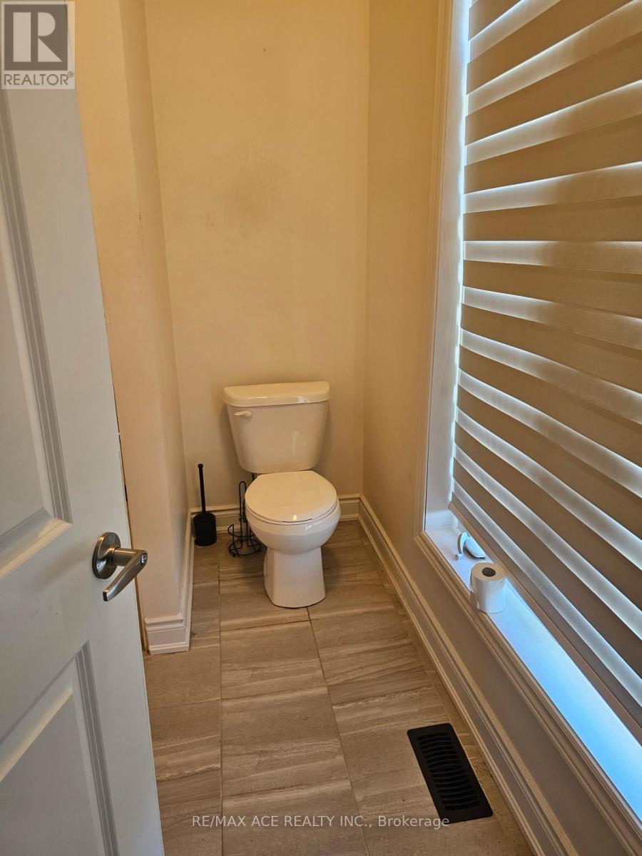 37 Union Boulevard, Wasaga Beach, Ontario  L9Z 0M6 - Photo 6 - S12753902