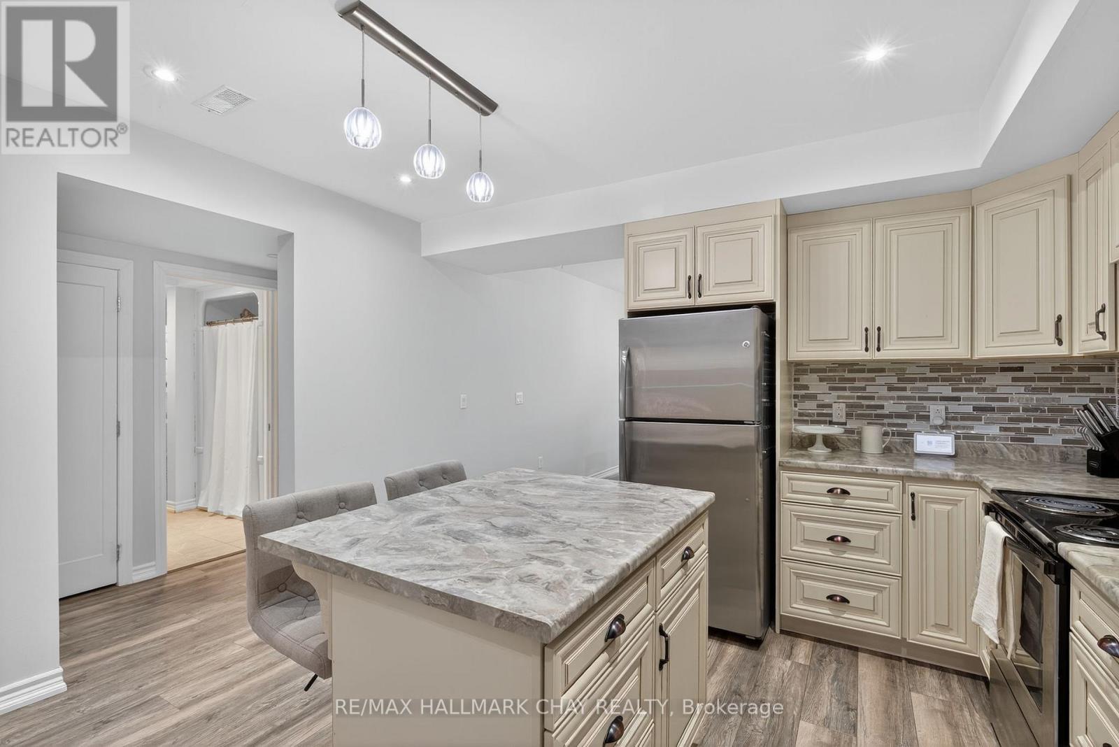 Lower - 265 Superior Street, Clearview (Stayner), Ontario  L0M 1S0 - Photo 9 - S12753922