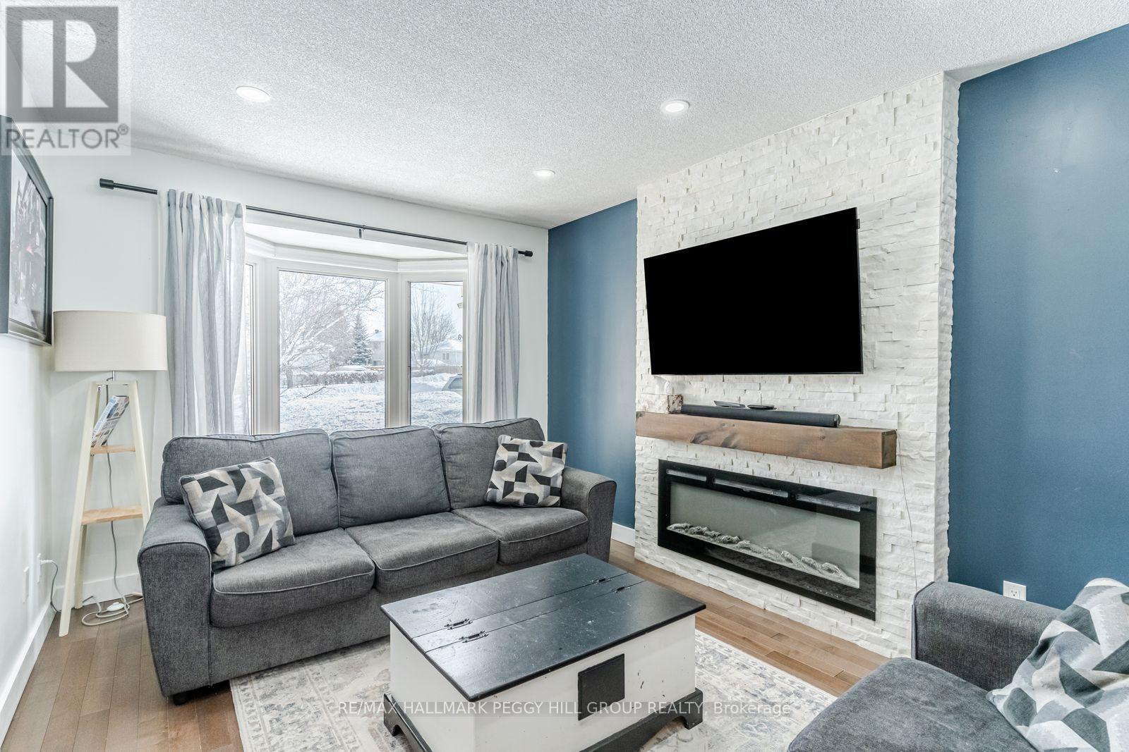 20 Pae Drive, Barrie (Painswick North), Ontario  L4N 7N7 - Photo 5 - S12753962