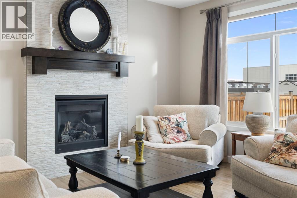 8 Emberside Glen, Cochrane, Alberta  T4C 2L6 - Photo 18 - A2282601