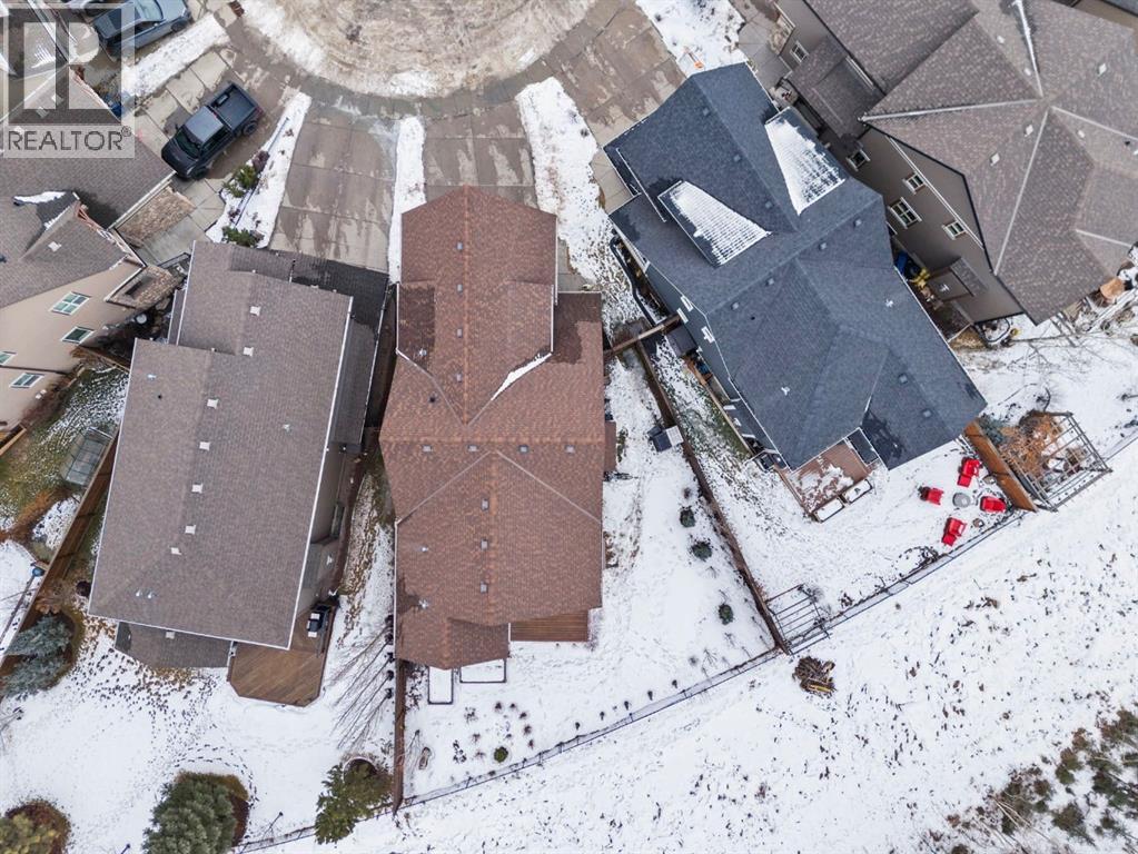 105 Riviera Crescent, Cochrane, Alberta  T4C 0V4 - Photo 28 - A2283068