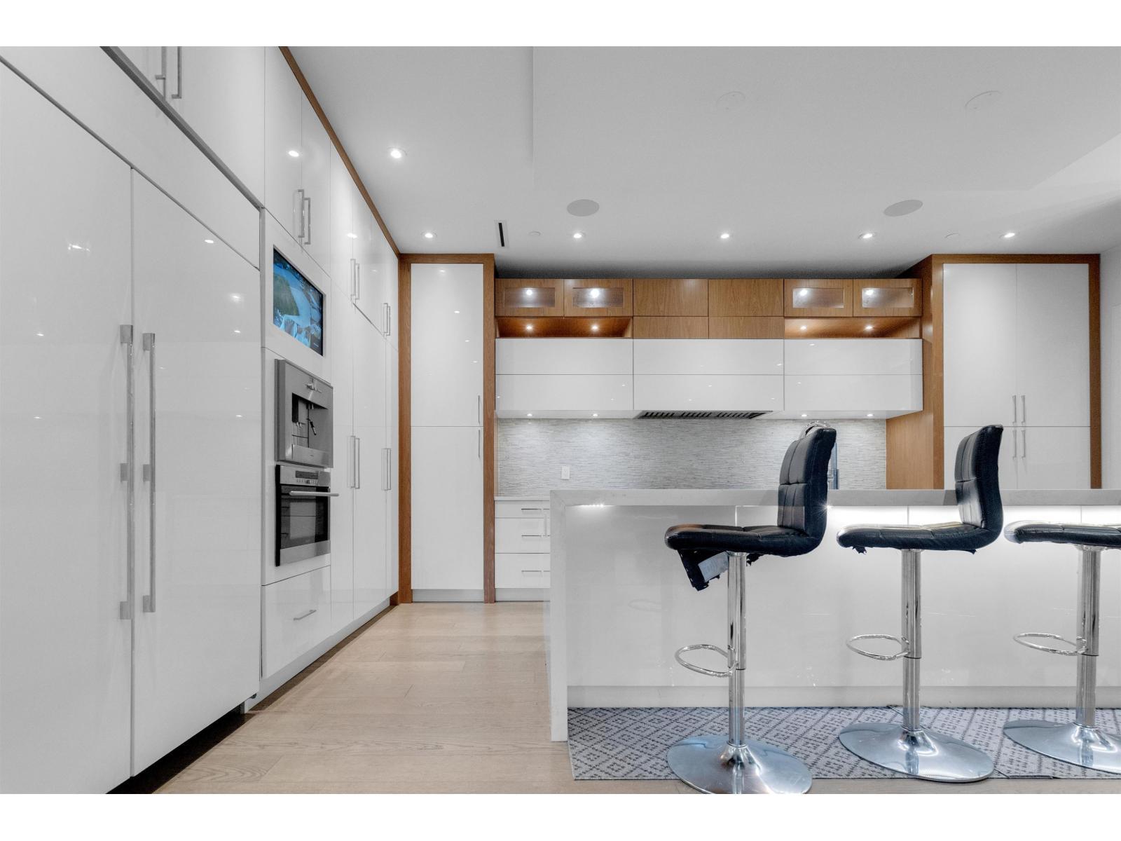 1440 Maple Street, White Rock, British Columbia  V4B 4N2 - Photo 6 - R3085900