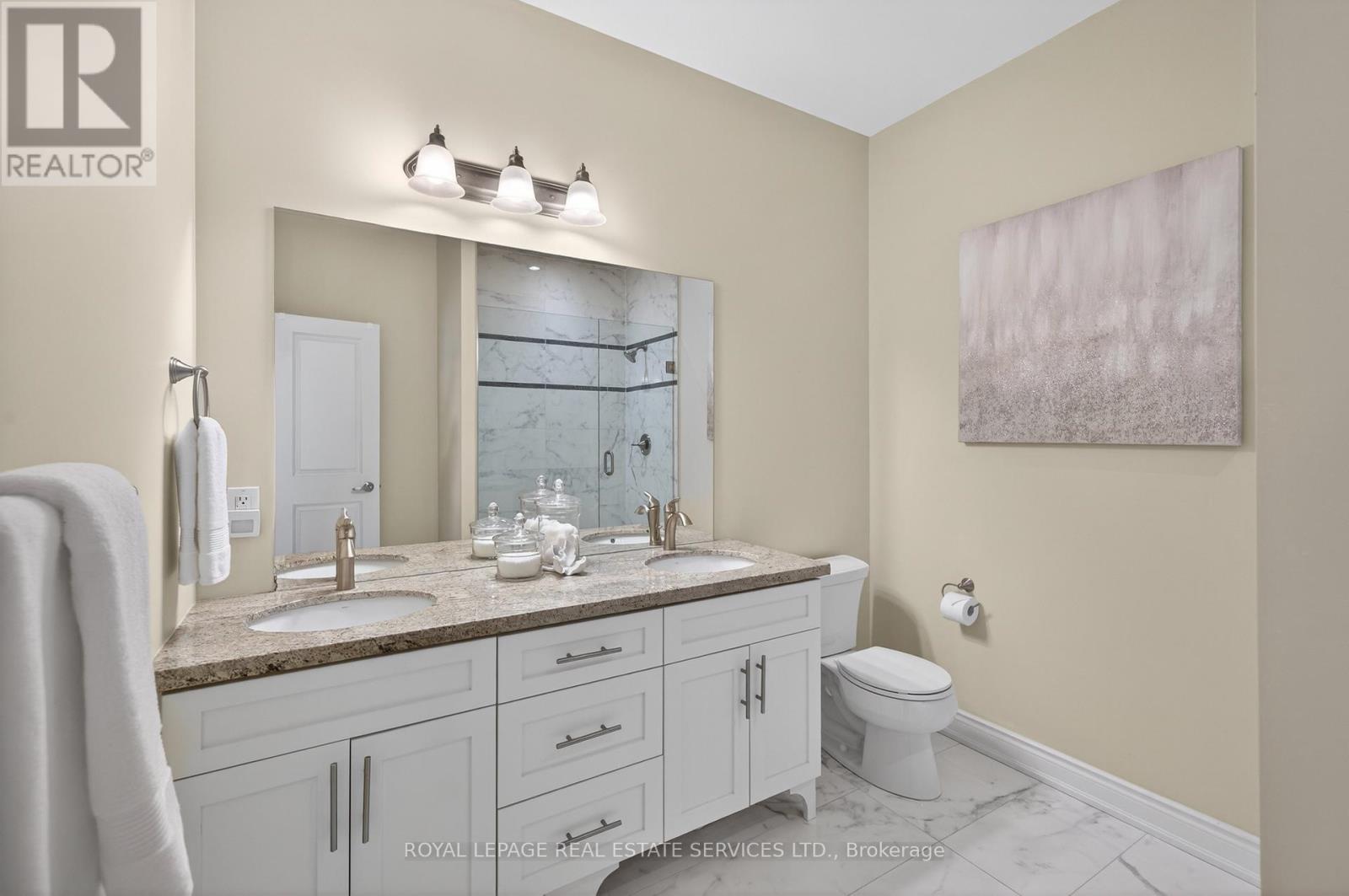 410 - 205 Lakeshore Road W, Oakville, Ontario  L6K 0H8 - Photo 23 - W12753834