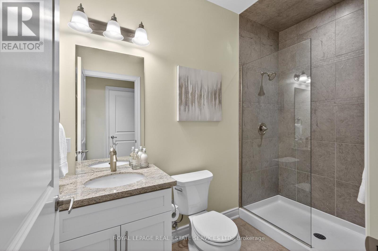 410 - 205 Lakeshore Road W, Oakville, Ontario  L6K 0H8 - Photo 27 - W12753834