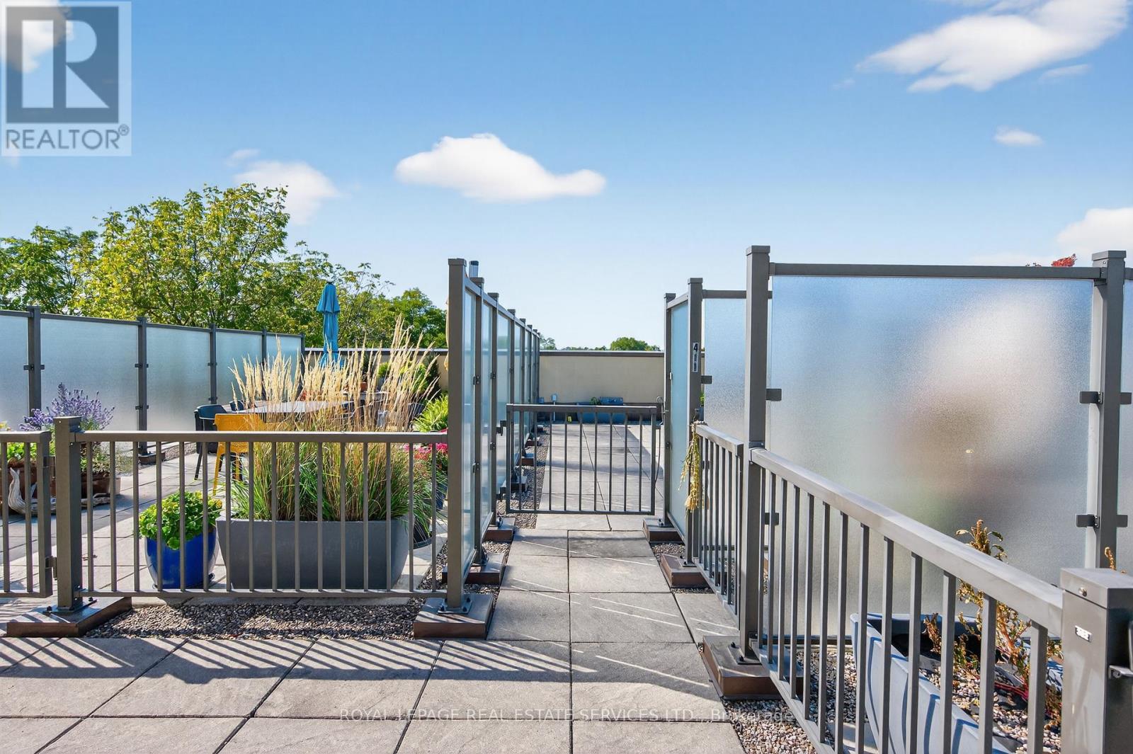 410 - 205 Lakeshore Road W, Oakville, Ontario  L6K 0H8 - Photo 33 - W12753834