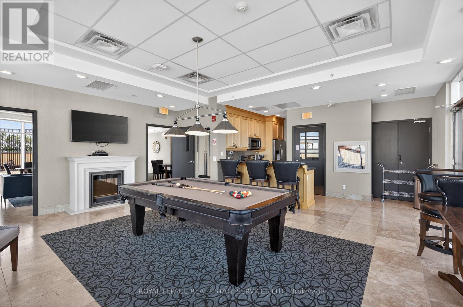 410 - 205 Lakeshore Road W, Oakville, Ontario  L6K 0H8 - Photo 42 - W12753834