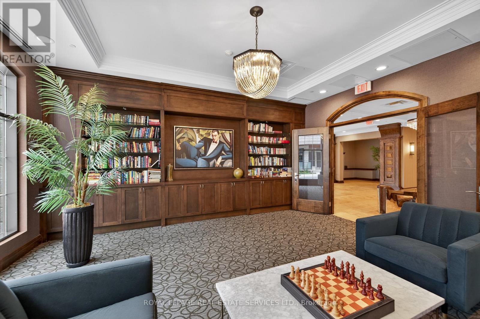 410 - 205 Lakeshore Road W, Oakville, Ontario  L6K 0H8 - Photo 44 - W12753834