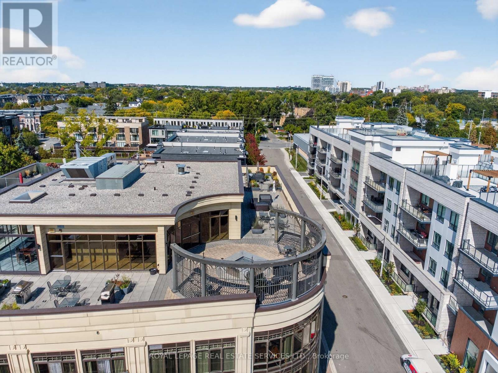 410 - 205 Lakeshore Road W, Oakville, Ontario  L6K 0H8 - Photo 47 - W12753834