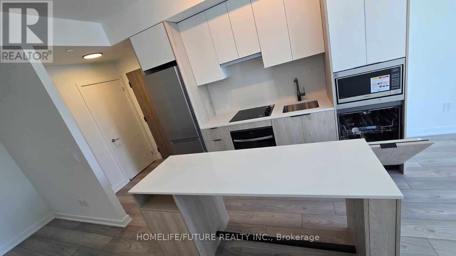 1022 - 1007 The Queens Way, Toronto (Islington-City Centre West), Ontario  M8Z 0H4 - Photo 4 - W12753842