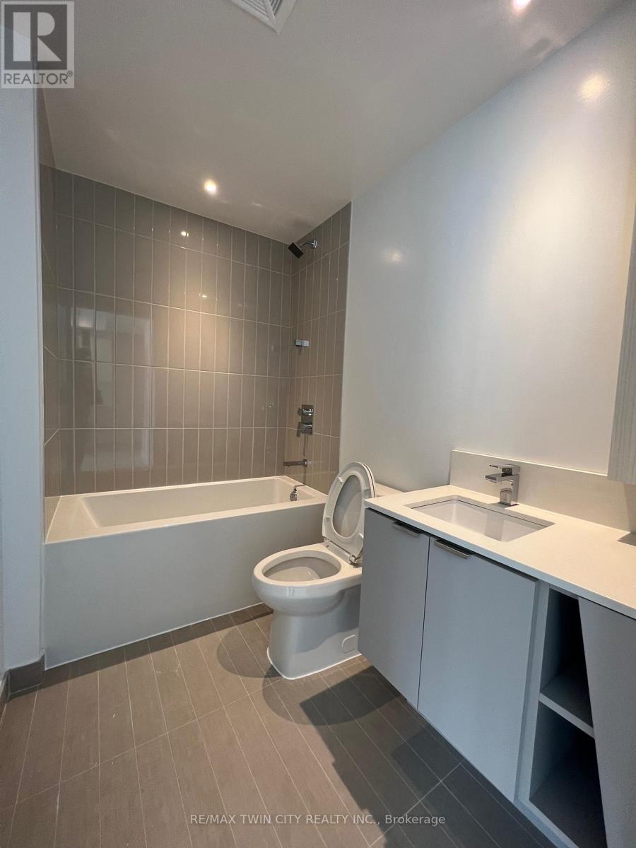 5408 - 3883 Quartz Road, Mississauga, Ontario  L5B 4M6 - Photo 5 - W12753848