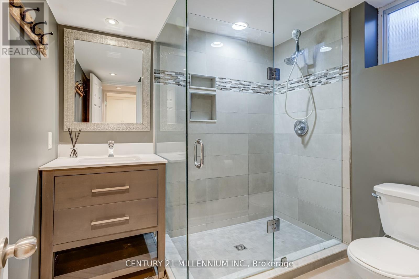 58 Ridgehill Drive, Brampton, Ontario  L6Y 2C6 - Photo 21 - W12753878