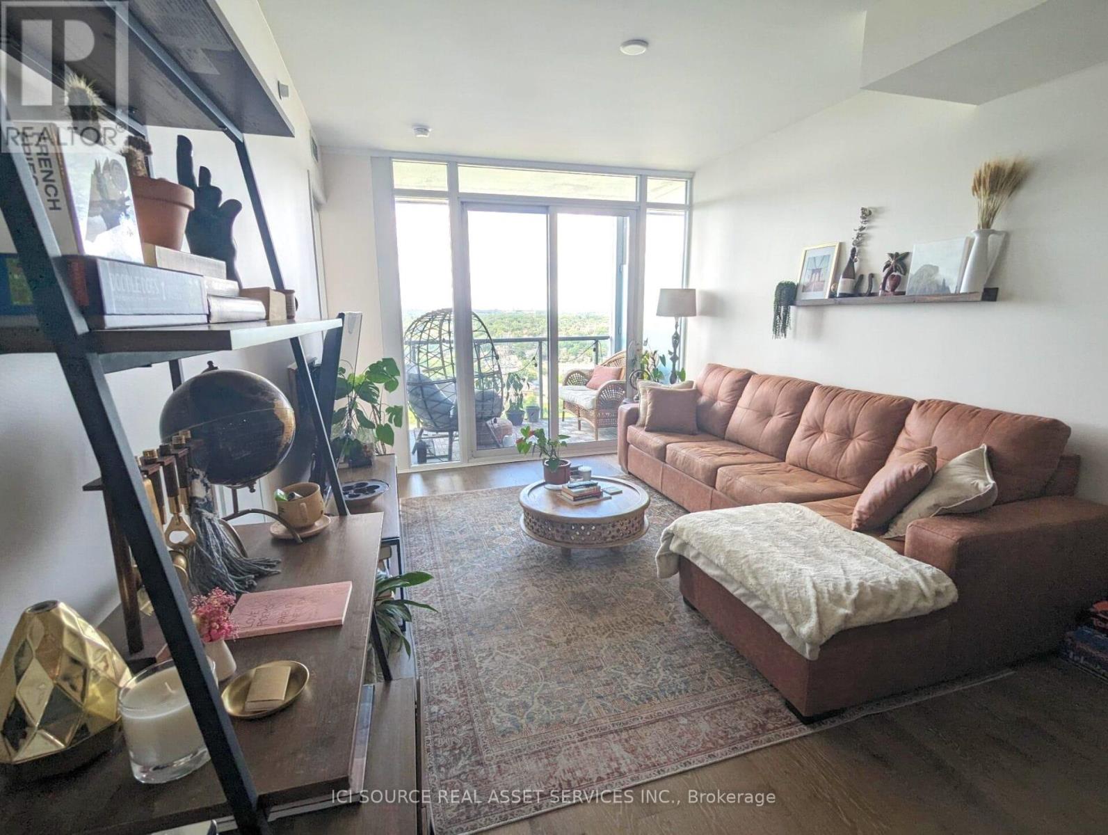 2815 - 88 Park Lawn Road, Toronto (Mimico), Ontario  M8Y 0B5 - Photo 1 - W12753894