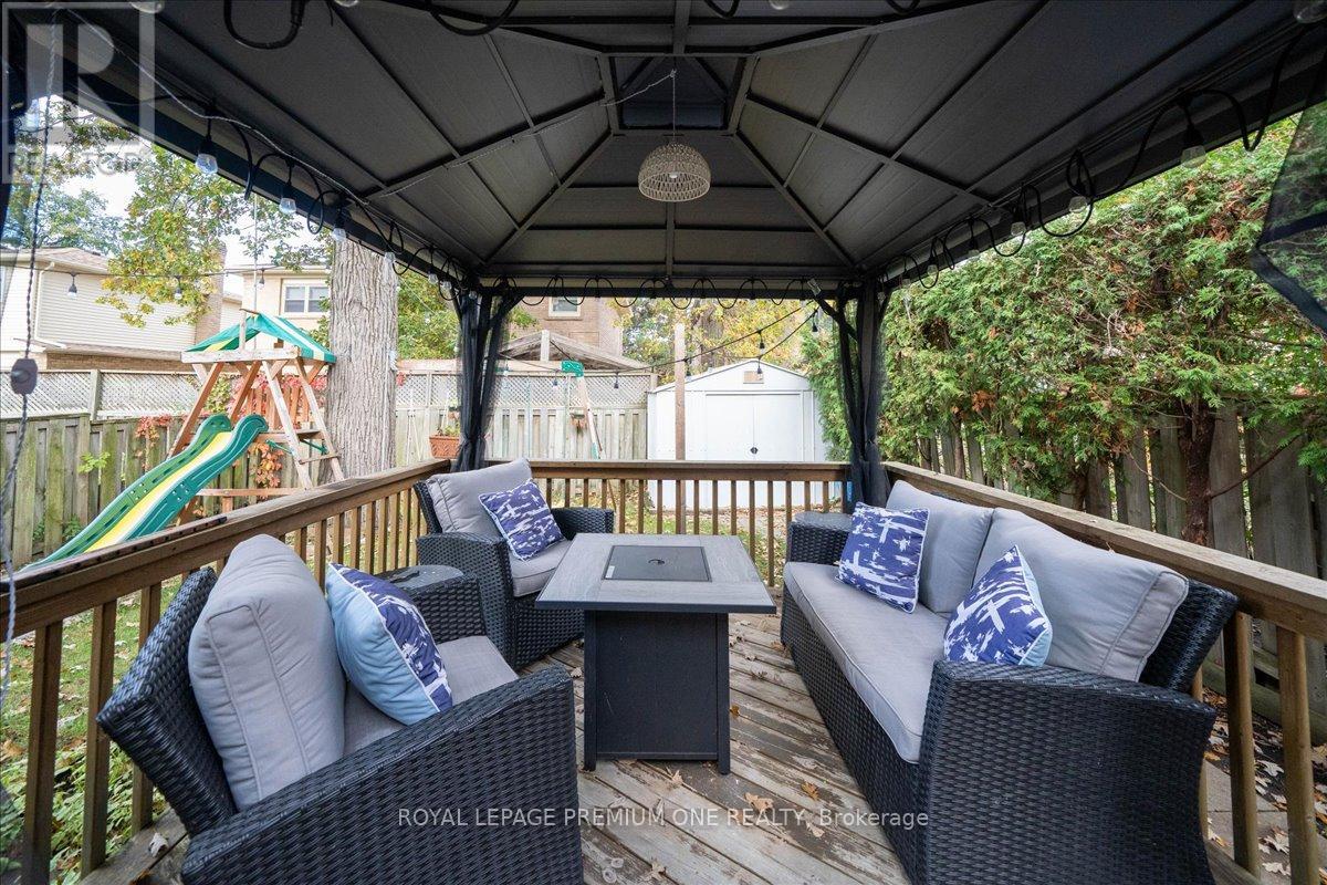 30 Mitchell Avenue, Brampton, Ontario  L6Z 1H3 - Photo 23 - W12753936