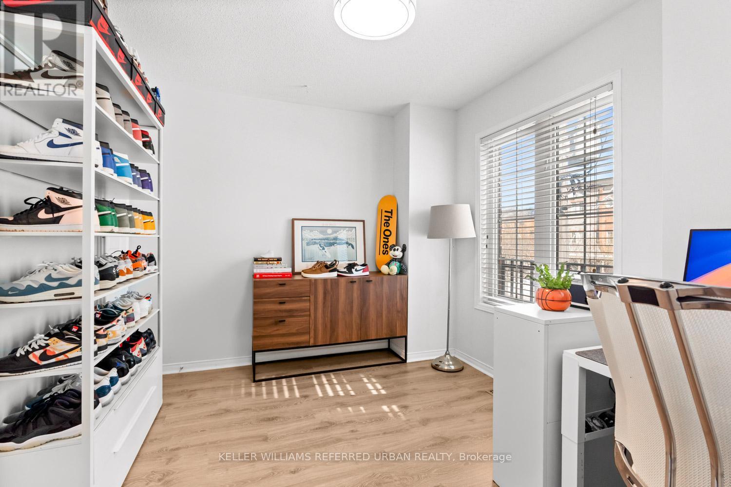 19 - 6 Windermere Avenue, Toronto (High Park-Swansea), Ontario  M6S 3J1 - Photo 17 - W12753974