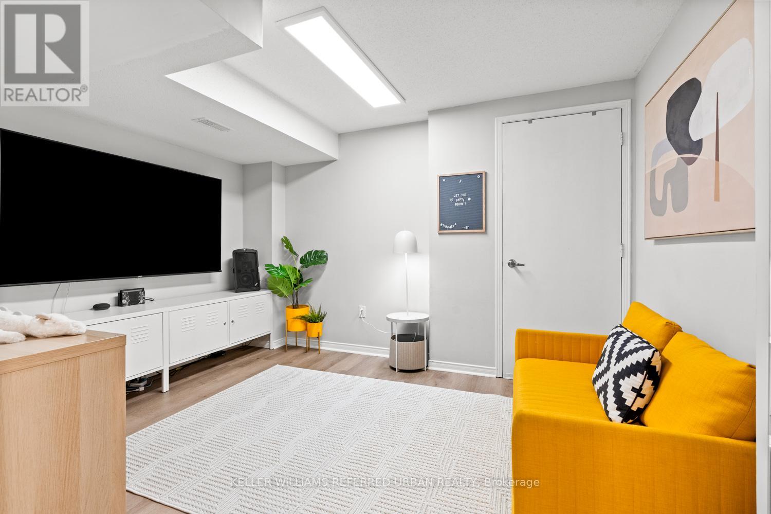 19 - 6 Windermere Avenue, Toronto (High Park-Swansea), Ontario  M6S 3J1 - Photo 27 - W12753974