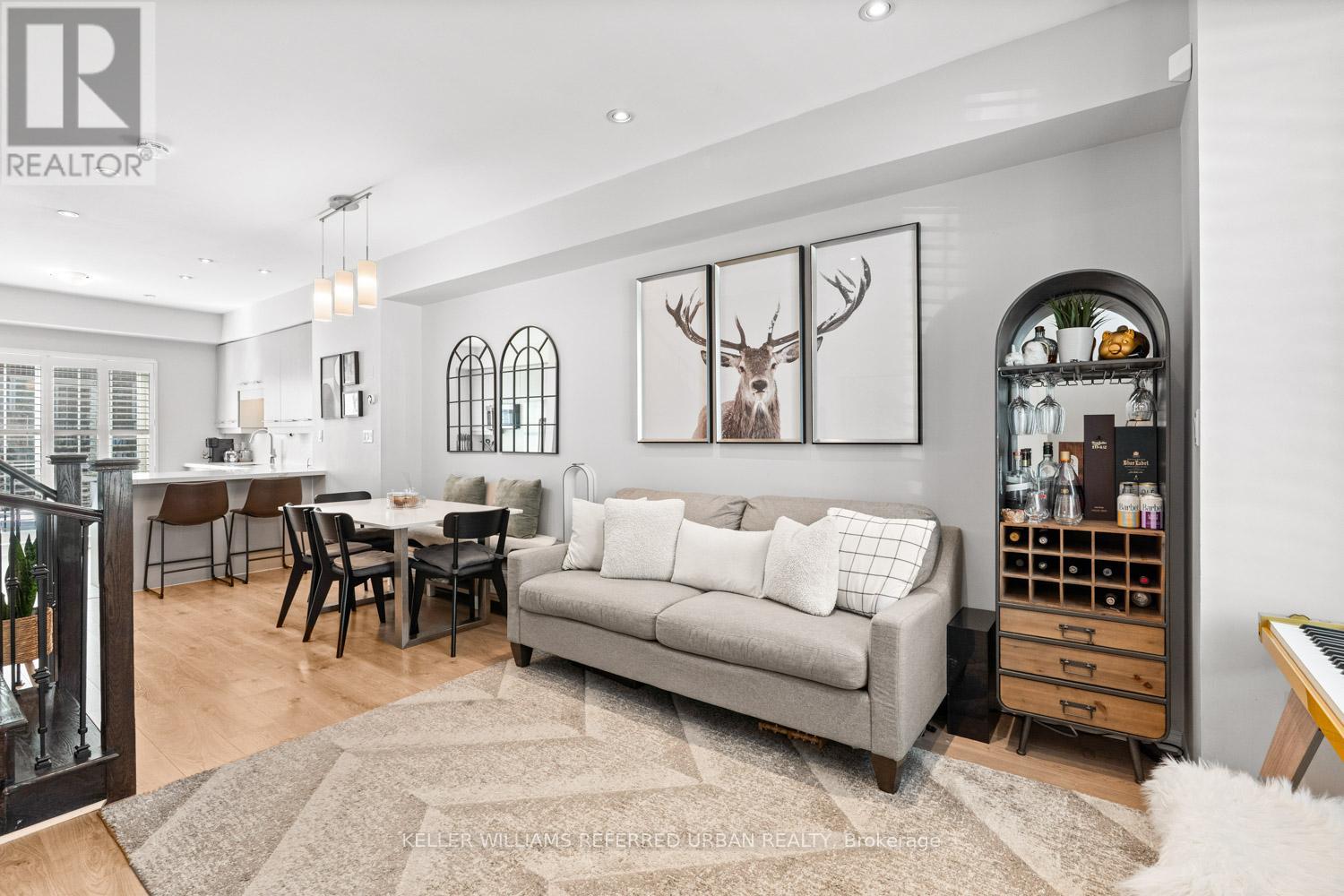 19 - 6 Windermere Avenue, Toronto (High Park-Swansea), Ontario  M6S 3J1 - Photo 3 - W12753974