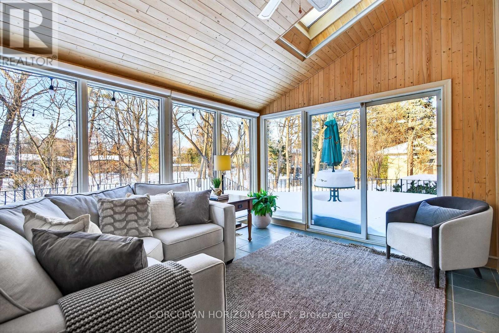 1735 Sunningdale Bend, Mississauga, Ontario  L5J 1G1 - Photo 15 - W12754036