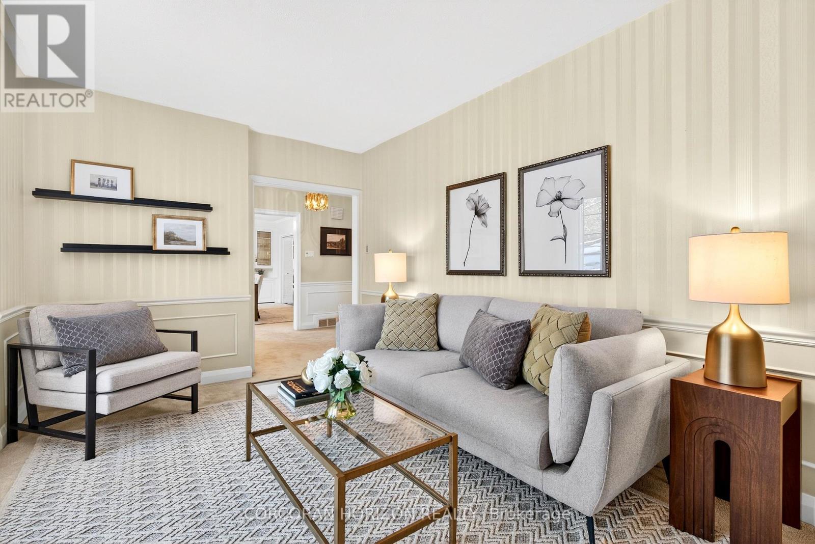 1735 Sunningdale Bend, Mississauga, Ontario  L5J 1G1 - Photo 8 - W12754036