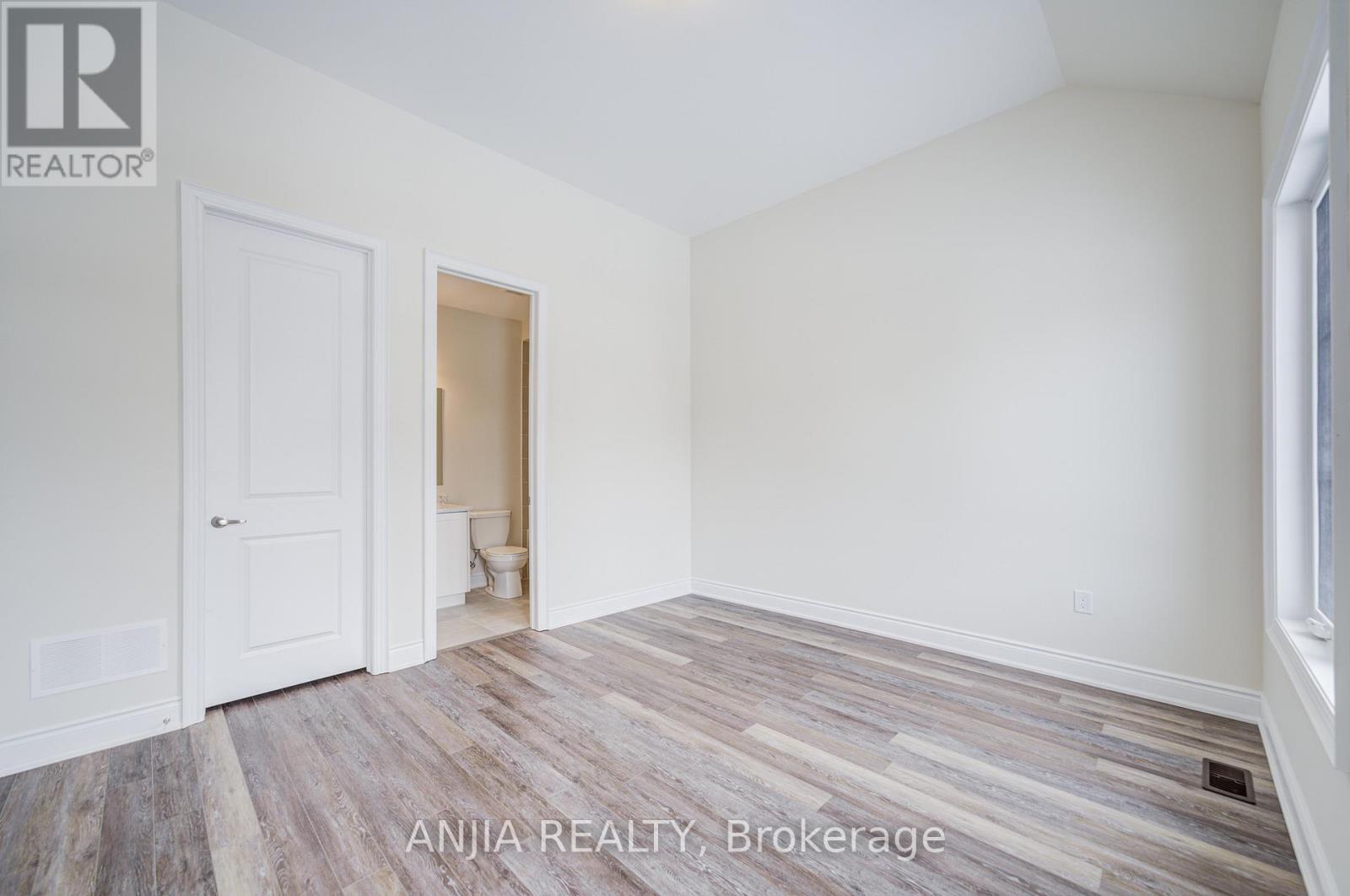 3428 Mosley Gate, Oakville, Ontario  L6H 0Y8 - Photo 31 - W12754062