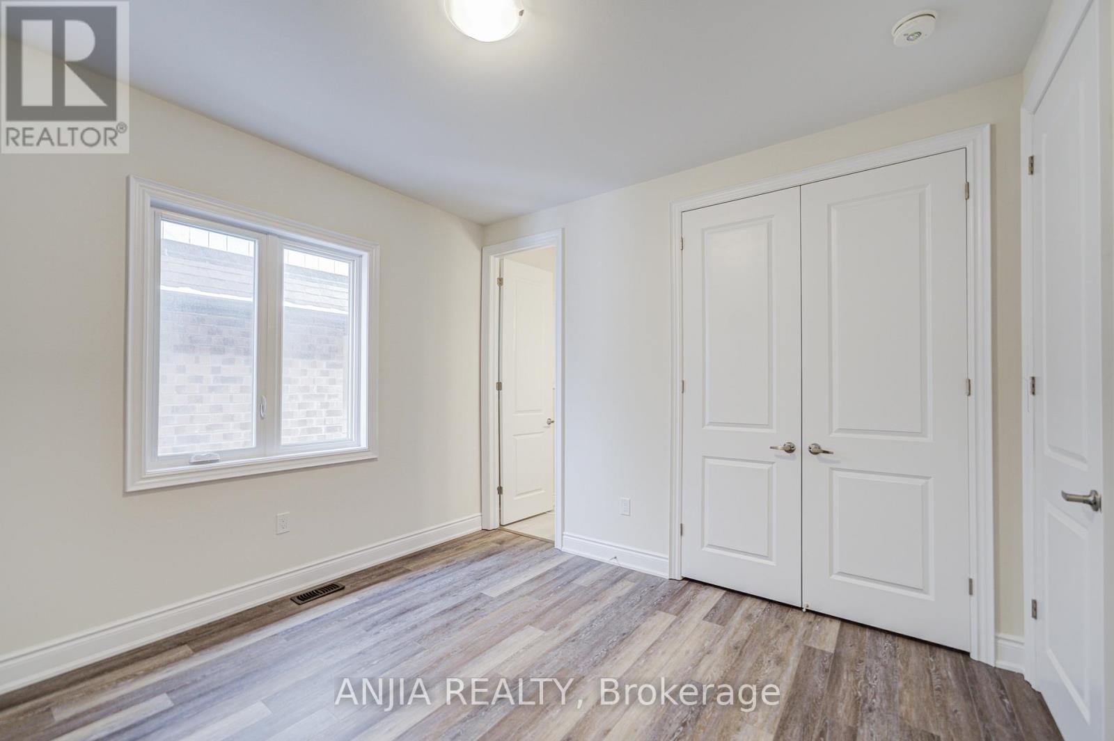 3428 Mosley Gate, Oakville, Ontario  L6H 0Y8 - Photo 38 - W12754062