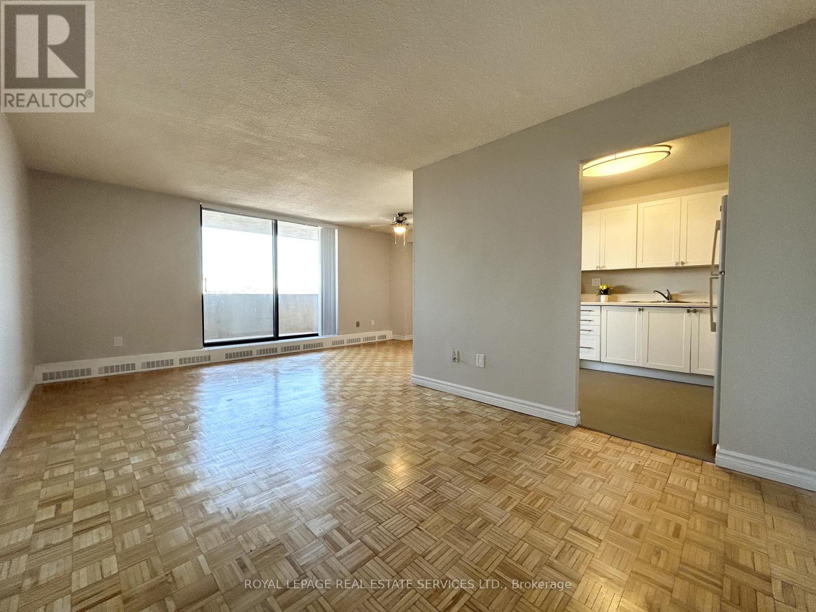 809 - 62 Park Avenue, Halton Hills, Ontario  L7G 4Z1 - Photo 3 - W12754070