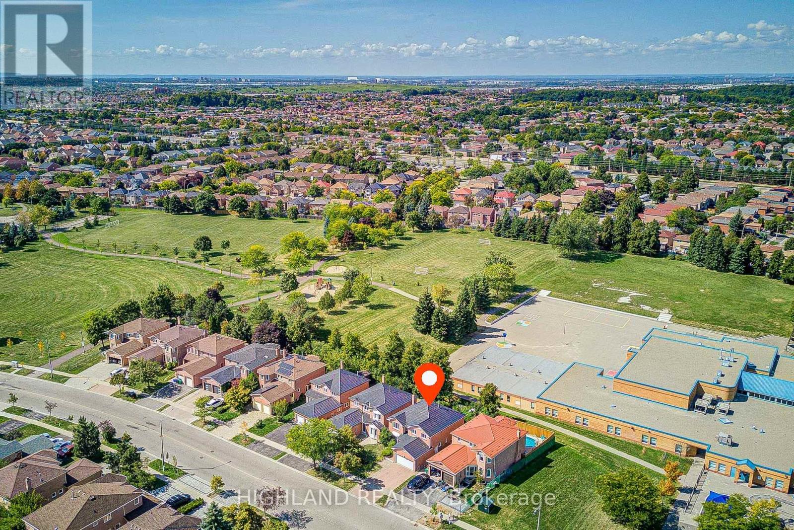 257 Huntington Ridge Drive, Mississauga, Ontario  L5R 1S3 - Photo 17 - W12754074