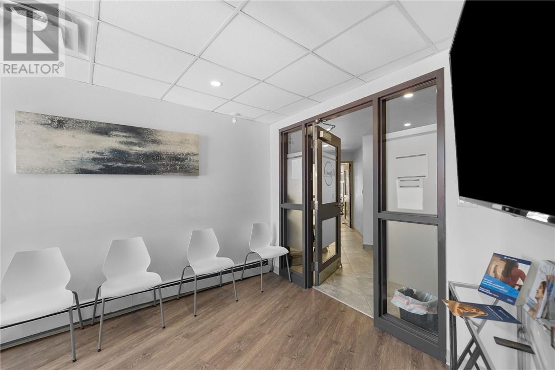 885 Regent Street Unit# 5b, Sudbury, Ontario  P3E 5M4 - Photo 2 - 2125963