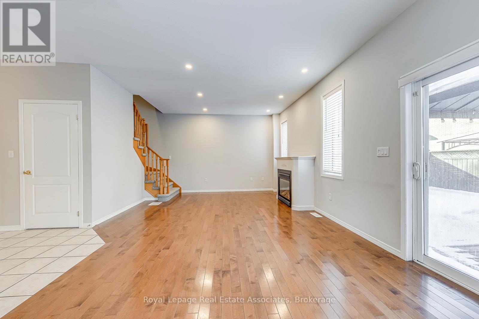 21 Ridgegate Place, Hamilton, Ontario  L8E 6C7 - Photo 12 - X12753858