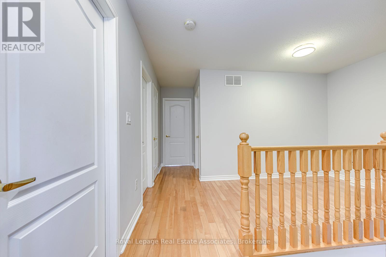 21 Ridgegate Place, Hamilton, Ontario  L8E 6C7 - Photo 16 - X12753858