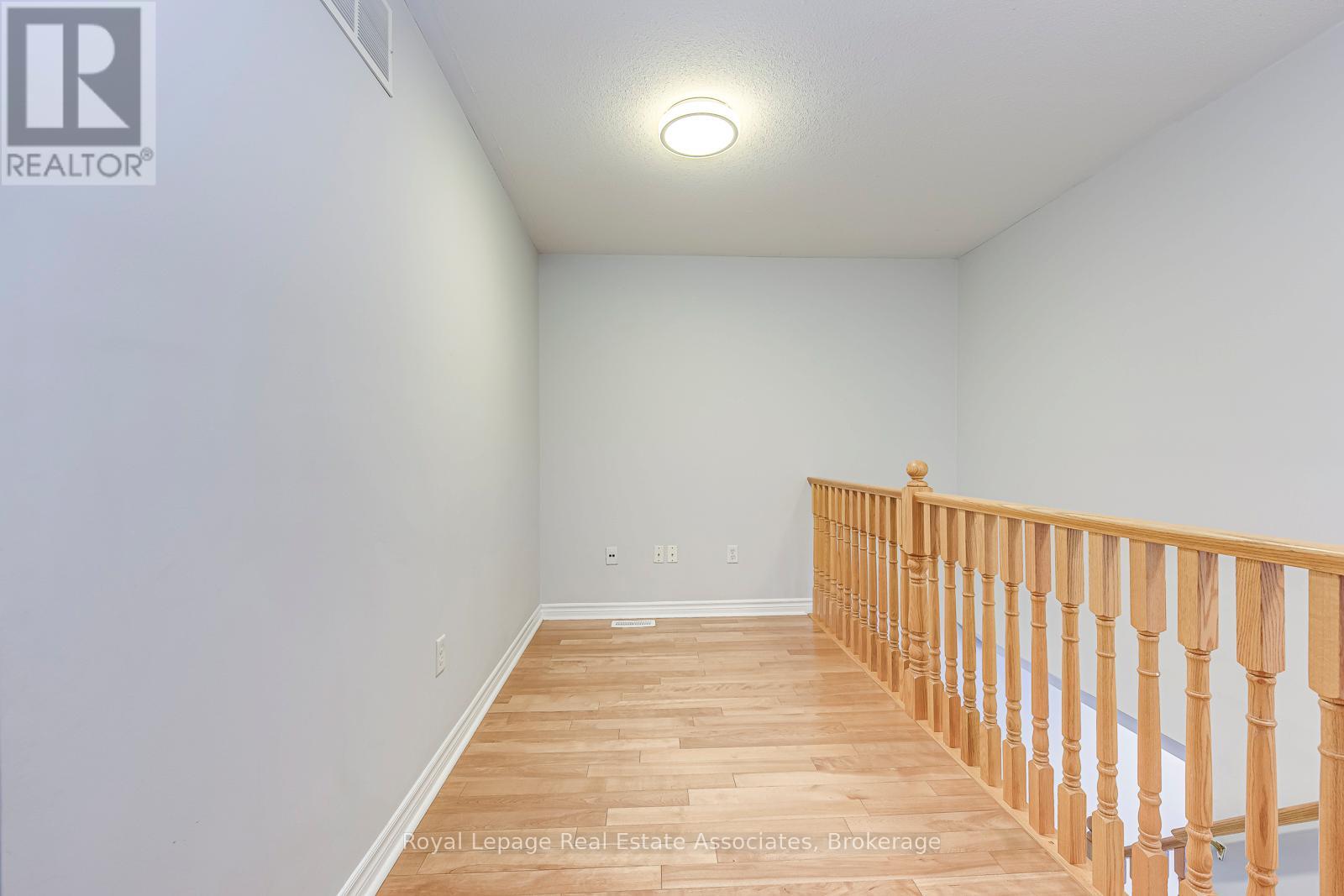 21 Ridgegate Place, Hamilton, Ontario  L8E 6C7 - Photo 17 - X12753858